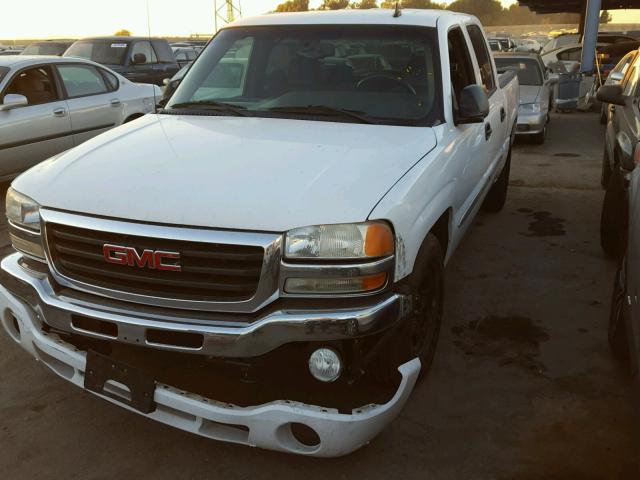 2GTEC13T361166373 - 2006 GMC NEW SIERRA WHITE photo 2