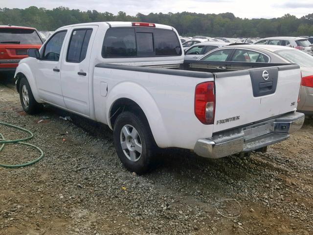 1N6AD09U68C400022 - 2008 NISSAN FRONTIER C WHITE photo 3