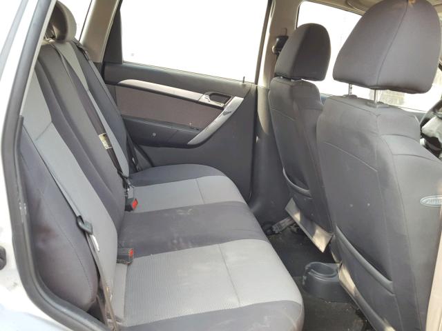 KL1TD6DE5AB049699 - 2010 CHEVROLET AVEO LS SILVER photo 6