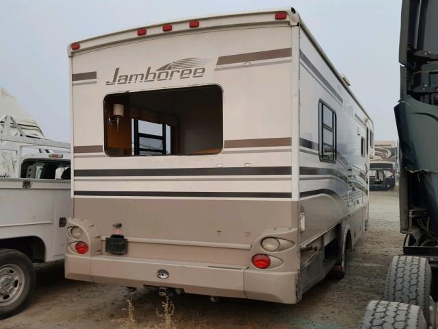 1FDXE45SX5HA65637 - 2006 FORD RV BEIGE photo 4