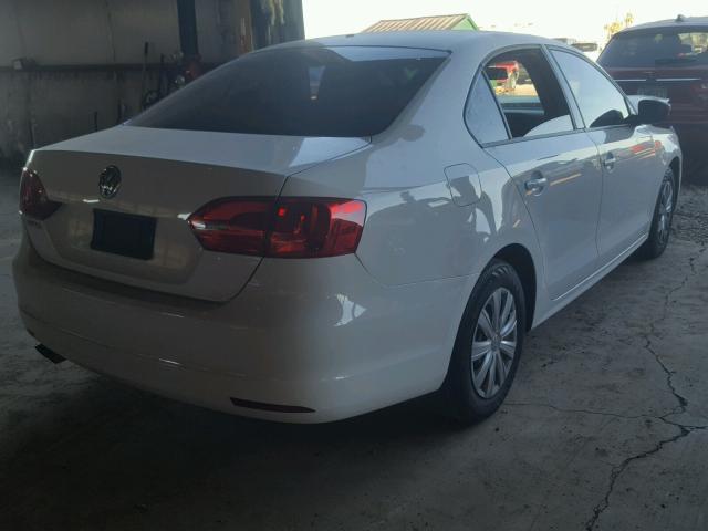 3VW2K7AJXDM353056 - 2013 VOLKSWAGEN JETTA BASE Սպիտակ լուսանկար 4