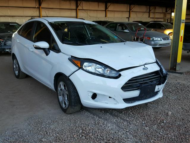 3FADP4BJ1FM187836 - 2015 FORD FIESTA SE WHITE photo 1