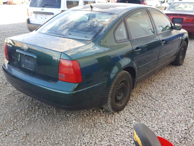 WVWAH63B61P018900 - 2001 VOLKSWAGEN PASSAT GLS GREEN photo 4