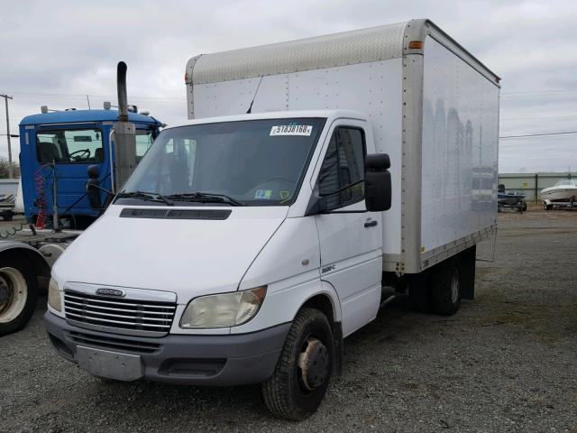 WDPPD844365856587 - 2006 FREIGHTLINER SPRINTER 3 WHITE photo 2