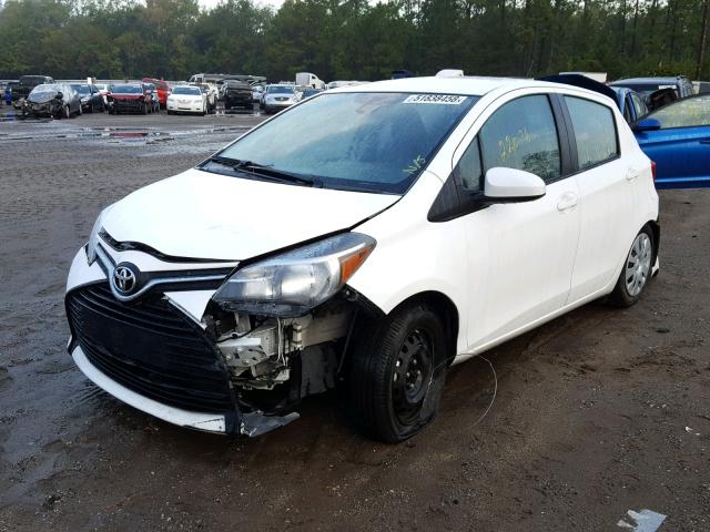 VNKKTUD34HA084882 - 2017 TOYOTA YARIS L WHITE photo 2