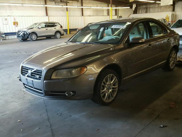 YV1AH852171026482 - 2007 VOLVO S80 V8 BROWN photo 2