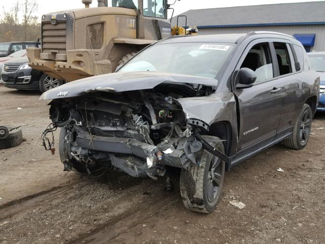 1C4NJCBAXGD811849 - 2016 JEEP COMPASS SP 棕色 照片 2