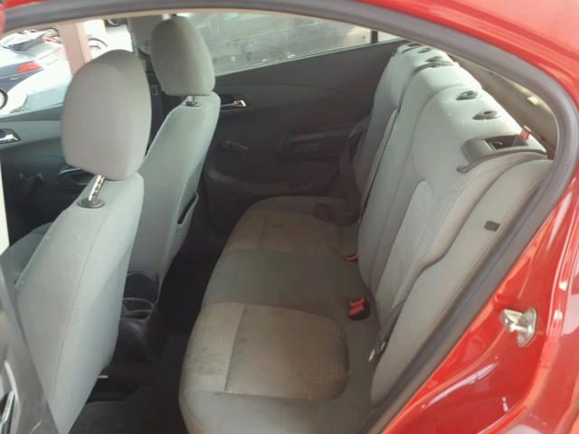 1G1JB5SH9C4120657 - 2012 CHEVROLET SONIC LS 红色 照片 6