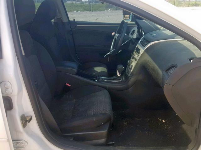 1G1ZC5EU3BF343711 - 2011 CHEVROLET MALIBU 1LT WHITE photo 5