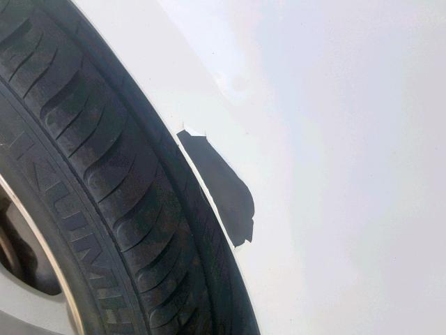 1G1ZC5EU3BF343711 - 2011 CHEVROLET MALIBU 1LT WHITE photo 9