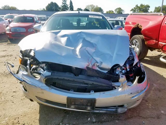 2G4WD532351283235 - 2005 BUICK LACROSSE C SILVER photo 10