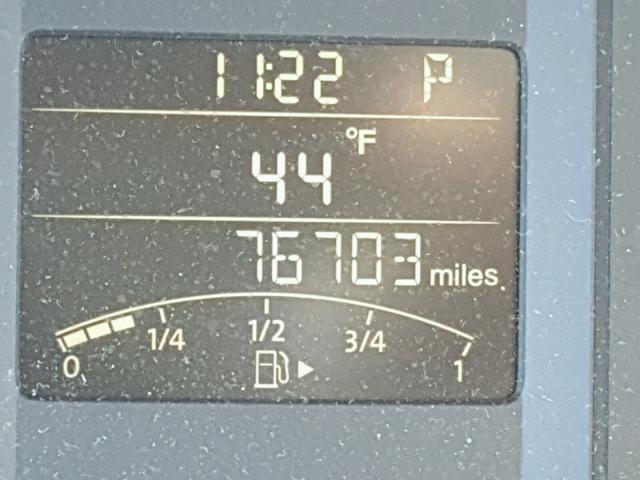 3VW2K7AJ1BM051054 - 2011 VOLKSWAGEN JETTA BASE SILVER photo 8