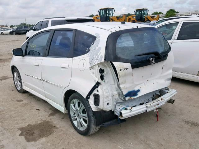 JHMGE8H54BS006596 - 2011 HONDA FIT SPORT WHITE photo 3