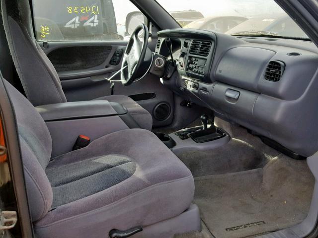 1B7GG22Y1WS687849 - 1998 DODGE DAKOTA BLACK photo 5