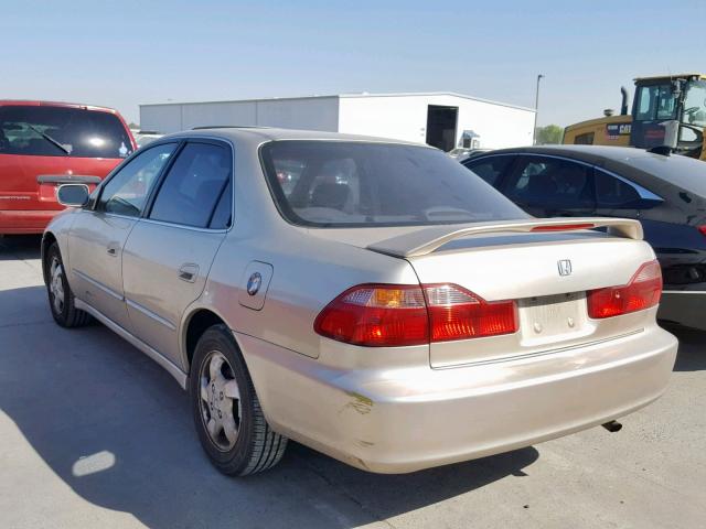 JHMCG6672YC005614 - 2000 HONDA ACCORD EX GOLD photo 3