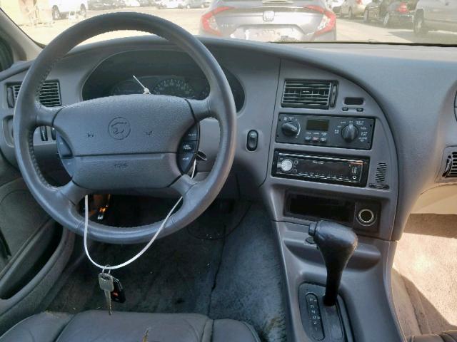 1MELM62W0VH605617 - 1997 MERCURY COUGAR XR7 WHITE photo 9