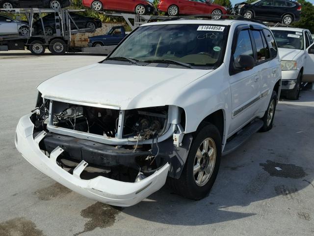 1GKDS13S722209309 - 2002 GMC ENVOY WHITE photo 2