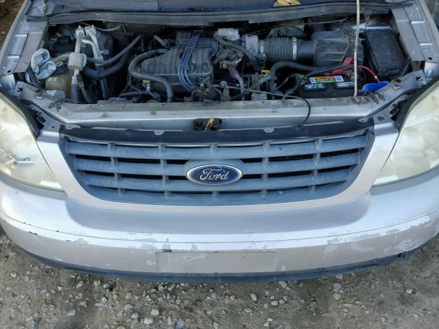 2FMZA52274BB17591 - 2004 FORD FREESTAR S SILVER photo 7