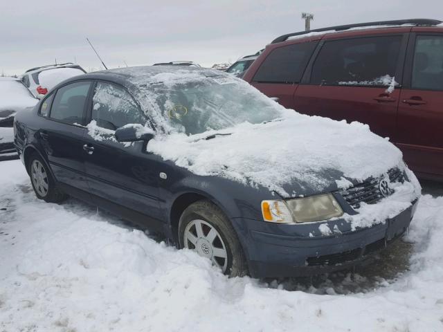 WVWAC63B61P020032 - 2001 VOLKSWAGEN PASSAT GLS CHARCOAL photo 1