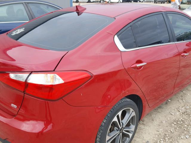 KNAFX4A8XG5513400 - 2016 KIA FORTE EX RED photo 9