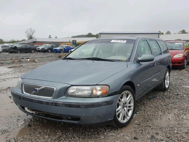 YV1SW53D812036277 - 2001 VOLVO V70 T5 TUR TURQUOISE photo 2