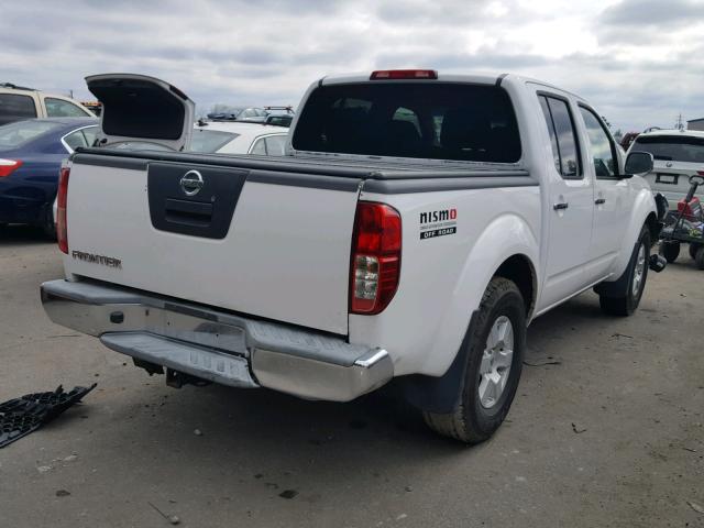 1N6AD07U67C465406 - 2007 NISSAN FRONTIER C WHITE photo 4