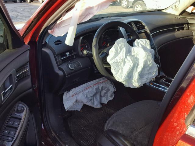 1G11C5SL0FF350422 - 2015 CHEVROLET MALIBU 1LT მუქწითელი ფოტო 9