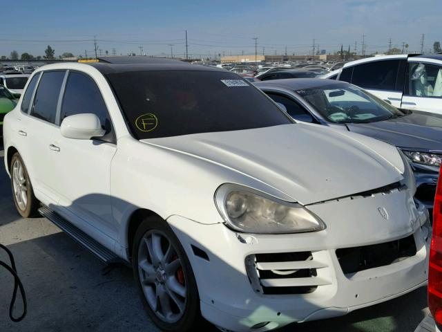 WP1AC29P64LA93116 - 2004 PORSCHE CAYENNE TU WHITE photo 1