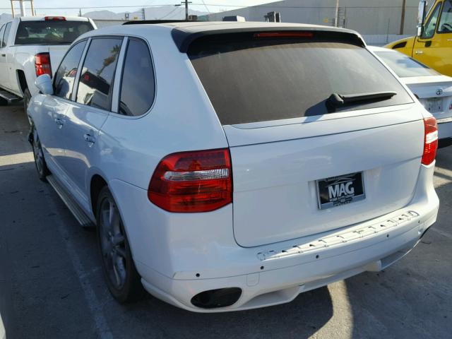 WP1AC29P64LA93116 - 2004 PORSCHE CAYENNE TU WHITE photo 3