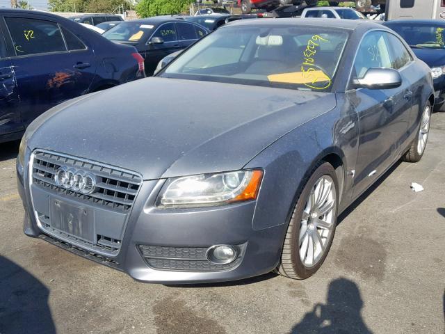 WAULFAFRXCA021795 - 2012 AUDI A5 PREMIUM GRAY photo 2