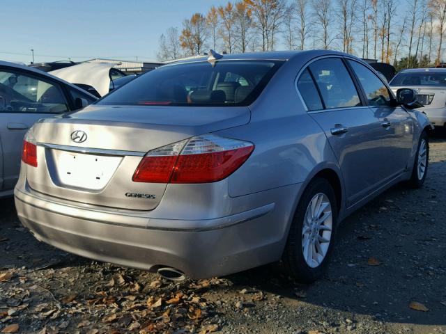 KMHGC4DE6BU137907 - 2011 HYUNDAI GENESIS 3. SILVER photo 4