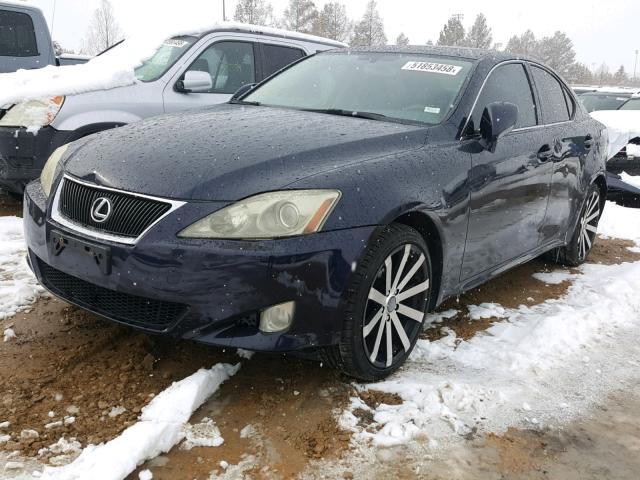 JTHCK262372013012 - 2007 LEXUS IS 250 BLUE photo 2