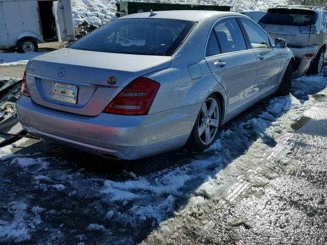 WDDNG7BB2AA312752 - 2010 MERCEDES-BENZ S 550 SILVER photo 4