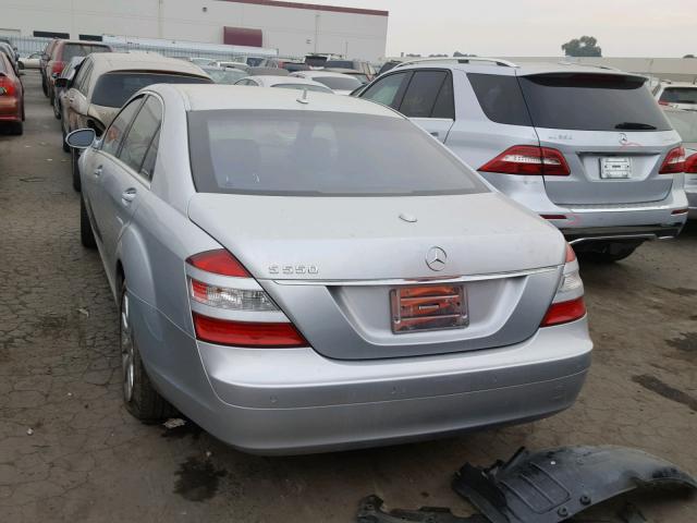 WDDNG71X57A060548 - 2007 MERCEDES-BENZ S 550 SILVER photo 3