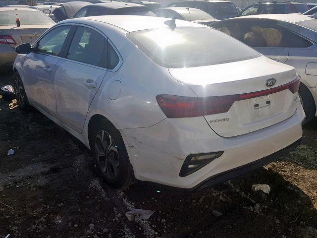 3KPF54AD6KE082203 - 2019 KIA FORTE EX WHITE photo 3