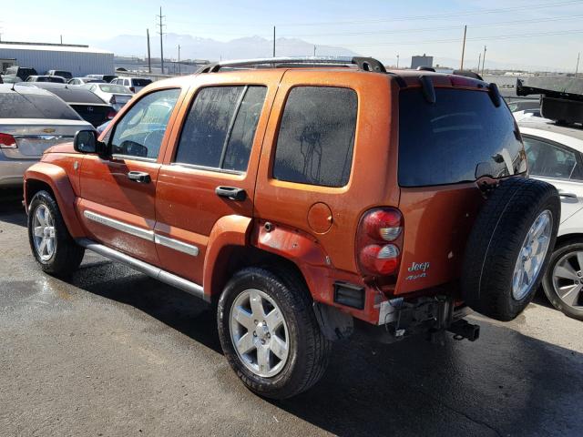 1J4GL58K25W586739 - 2005 JEEP LIBERTY LI ORANGE photo 3