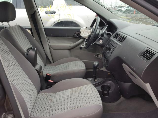 1FAHP34N37W276059 - 2007 FORD FOCUS ZX4 GRAY photo 5