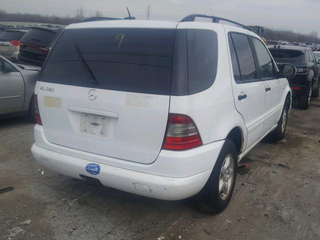 4JGAB54E11A258746 - 2001 MERCEDES-BENZ ML 320 WHITE photo 4