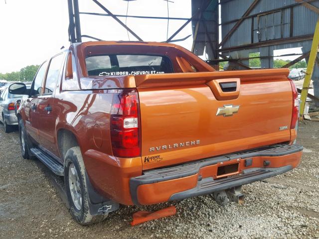 3GNFK12308G245526 - 2008 CHEVROLET AVALANCHE ORANGE photo 3