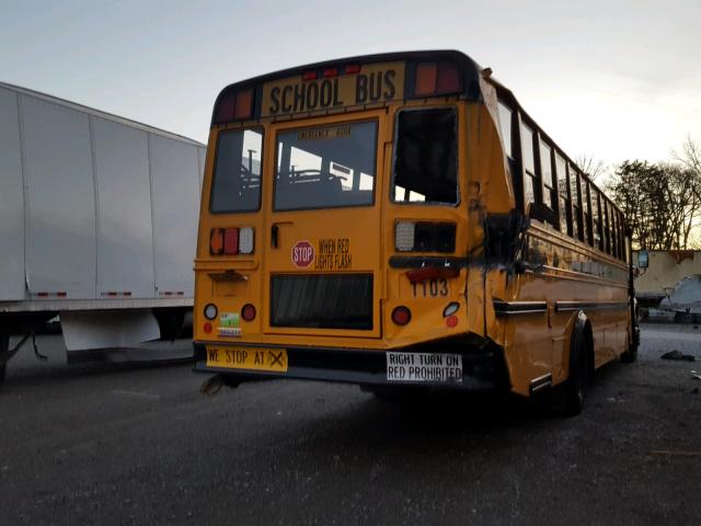 4UZADADTXCCBE9869 - 2012 FREIGHTLINER CHASSIS B2 黄色 照片 9