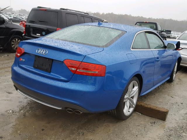 WAUVVAFR8BA028657 - 2011 AUDI S5 PRESTIG BLUE photo 4