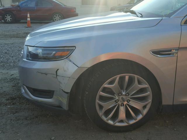 1FAHP2F83GG113147 - 2016 FORD TAURUS LIM SILVER photo 9