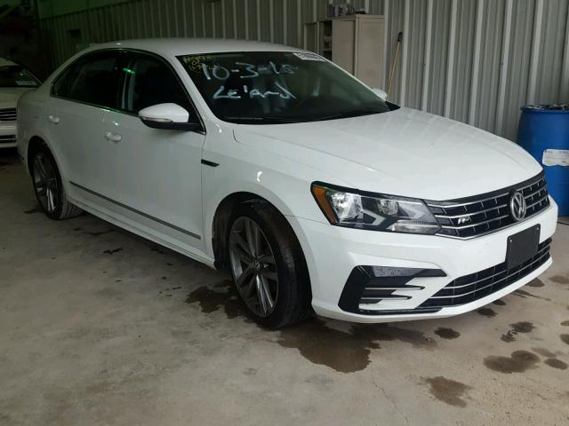 1VWDT7A3XHC033928 - 2017 VOLKSWAGEN PASSAT R-L WHITE photo 1