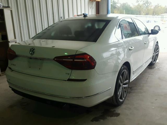 1VWDT7A3XHC033928 - 2017 VOLKSWAGEN PASSAT R-L WHITE photo 4