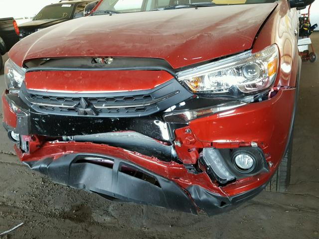 JA4AP3AU4JU012773 - 2018 MITSUBISHI OUTLANDER RED photo 9