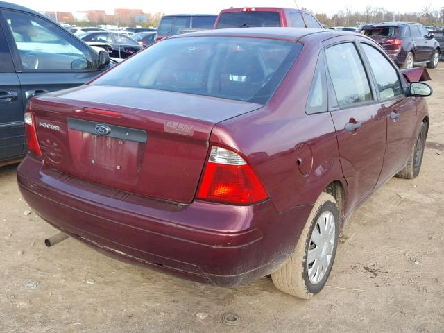 1FAFP34NX7W107308 - 2007 FORD FOCUS ZX4 MAROON photo 4