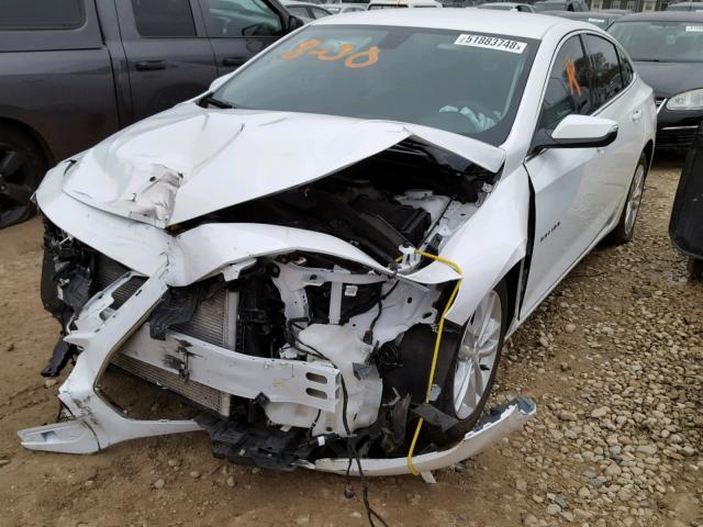 1G1ZE5ST6HF104779 - 2017 CHEVROLET MALIBU LT WHITE photo 2