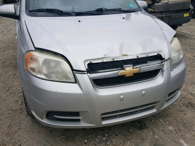 KL1TG56627B066007 - 2007 CHEVROLET AVEO LT SILVER photo 9