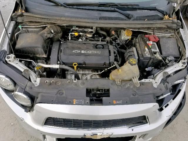 1G1JA5SH6D4182117 - 2013 CHEVROLET SONIC LS 银色 照片 7