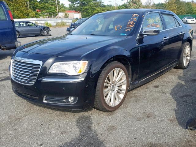 2C3CCACGXCH229468 - 2012 CHRYSLER 300 LIMITE BLACK photo 2